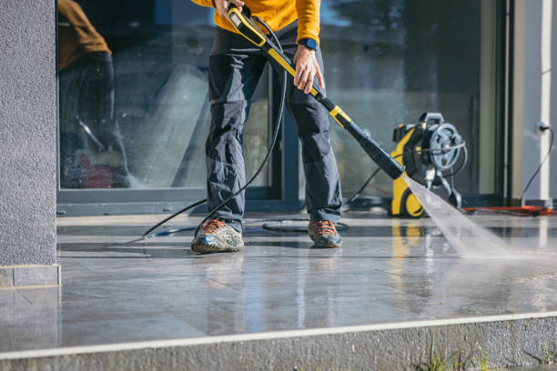 Pre-Holiday Cleaning in Essexville, MI